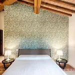 Podere Giglio Feriegård *