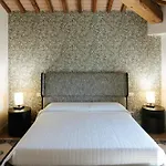 Feriegård Podere Giglio Villanova (Tuscany)
