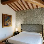 Podere Giglio Feriegård