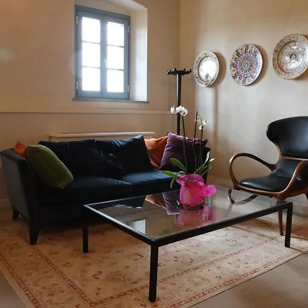 Podere Giglio Farm stay Villanova (Tuscany)