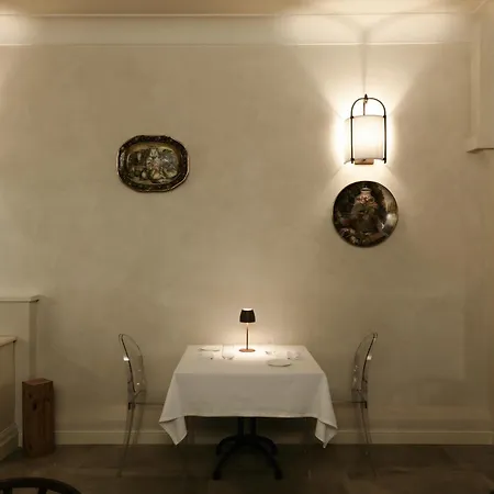 Podere Giglio Farm stay